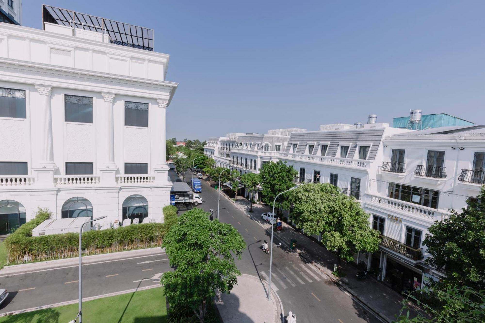 Arina Luxury Hotel - Vincom Tay Ninh ภายนอก รูปภาพ